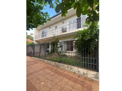 House for sale in Hipódromo, Asunción 3