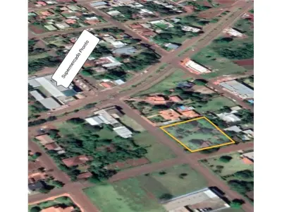 Casa à venda em Hohenau, Itapúa, com amplo terreno 3