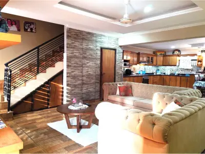 House for sale in Itauguá, 6 de enero 4