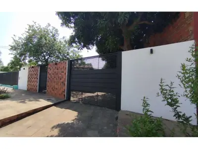 House for sale in Itauguá, Central 3