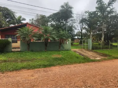 Casa à venda em Itauguá, Santa Cecilia 3