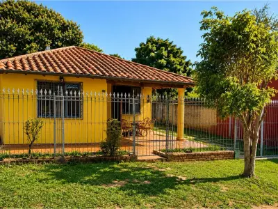 Casa à venda em J. Augusto Saldívar com 2 dormitórios 4