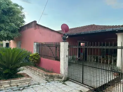 Casa à venda no km 9 Acaray, Ciudad del Este – 3 quartos 2
