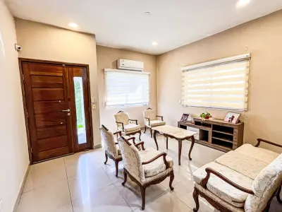 House for sale in La Concordia, Mariano Roque Alonso 3