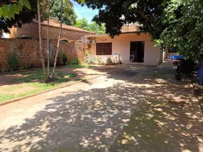 Casa en venta en La Victoria, San Lorenzo 2