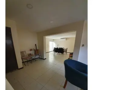 Casa en venta en Lambaré, Barrio Kennedy 3