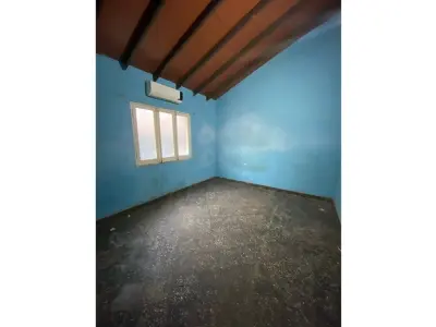 House for sale in Lambaré, San Isidro neighborhood 5