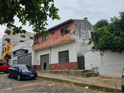 House for sale in Lambaré with commercial space and apartment 3