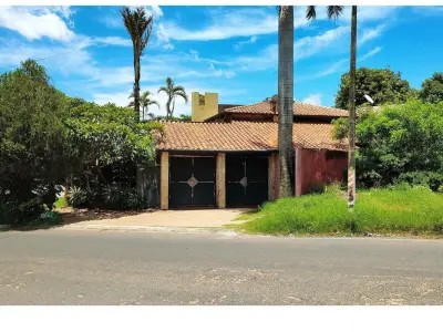 Casa en venta en Lambaré, San Roque González 2