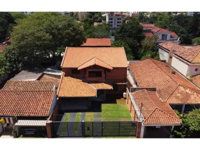 Casa à venda em Las Lomas com 5 dormitórios e piscina 3