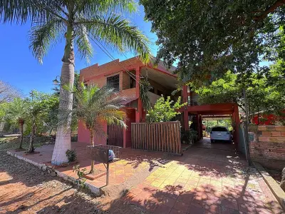 House for sale in Laurelty, Capiatá, with 4 bedrooms 2