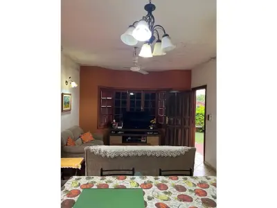 House for sale in Laurelty, Luque 4