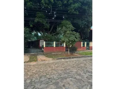 House for sale in Laurelty, Luque 4