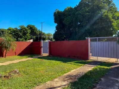 Casa à venda em Laurelty, Luque com 3 quartos 4