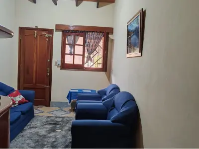 Casa en venta en Loma Merlo, Luque 3