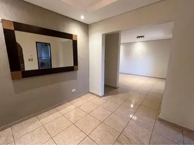 Casa en venta en Loma Merlo, Luque 3