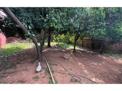 Casa en venta en Loma Merlo, Luque 3