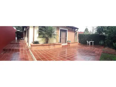 Casa à venda em Loma Merlo, Luque 4