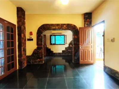 House for sale in Loma Pytá, Asunción 3