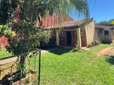 House for sale in Los Laureles, Asunción 2