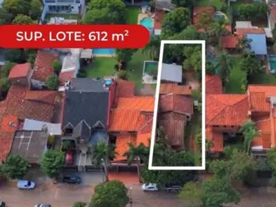 House for sale in Los Laureles, Asunción 3
