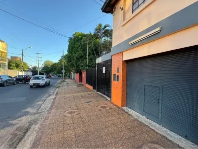 Casa à venda em Los Laureles, Asunción 4