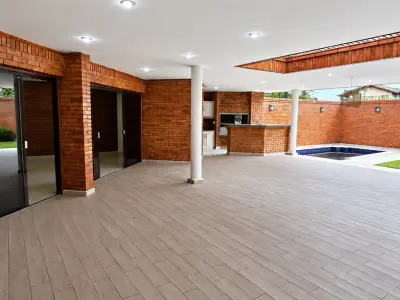 House for sale in Los Laureles with 4 en-suite bedrooms 3