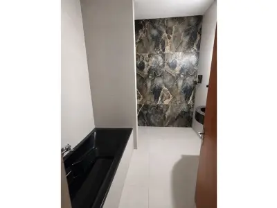 Casa en venta en Luque, barrio Bella Vista 2