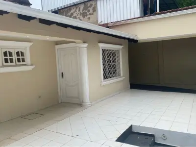 Casa en venta en Luque, Barrio Campo Grande 4
