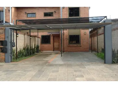 Casa à venda em Luque, Cuarto Barrio 3