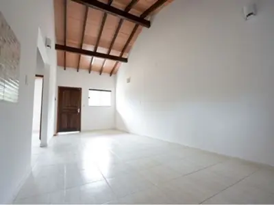 Casa en venta en Luque Itapuami VI, 2 dormitorios 3