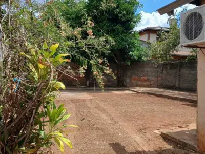 Casa à venda em Luque, zona Los Jardines 3