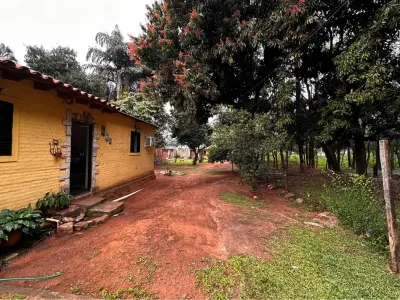 Casa en venta en Maka'i, Luque 4