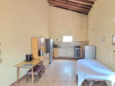Casa en venta en Maramburé, Luque 3