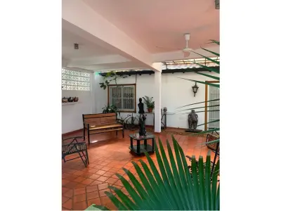 Casa en venta en María Auxiliadora, Encarnación 3