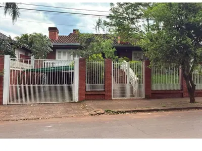 Casa en venta en María Auxiliadora, Encarnación 2