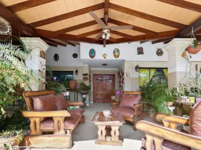 Casa à venda em María Auxiliadora, Mariano Roque Alonso 3