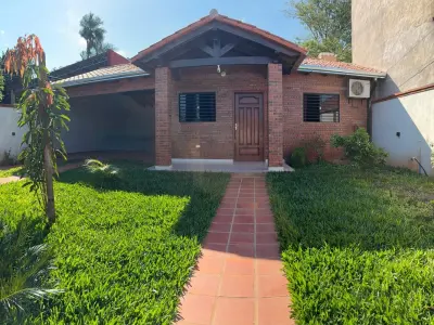 Casa à venda em Mariano Roque Alonso, Central 2