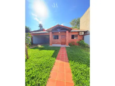 Casa à venda em Mariano Roque Alonso, Central 3