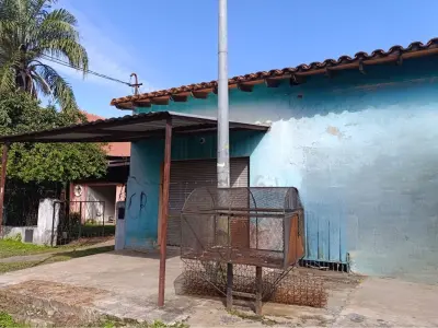 Casa à venda em Mariano Roque Alonso, Central 5