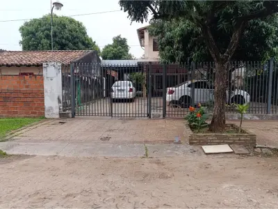Casa à venda em Mariano Roque Alonso, Central 4