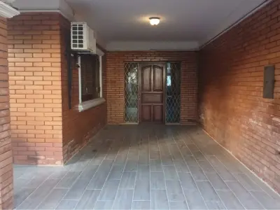 Casa à venda em Mariscal Estigarribia, Assunção 4