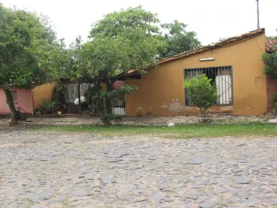 Casa en venta en Mbocayaty, Asunción, 360 m² 2
