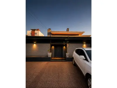 Casa en venta en Mburicaó, Asunción 2