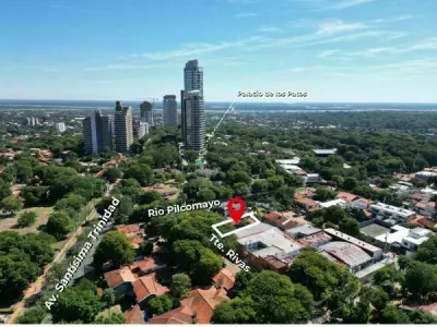 House for Sale in Mburucuyá, 40 m from Av. Santísima Trinidad, Asunción 2
