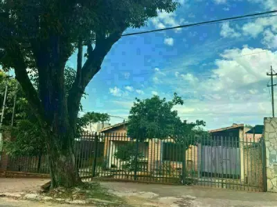 Casa en venta en Mburucuyá, Asunción 2