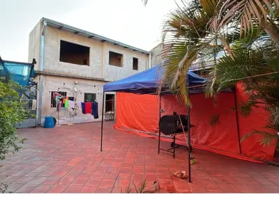 House for sale in Mburucuyá, Asunción 4
