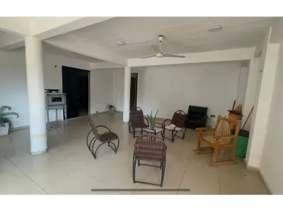 Casa en venta en Mburucuyá con 3 viviendas independientes 4