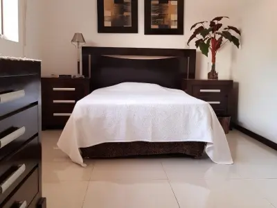 Casa à venda em Mcal. López, Assunção 4