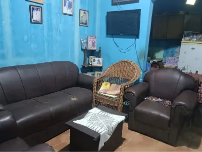 Casa à venda em Ñemby com duas casas independentes 3